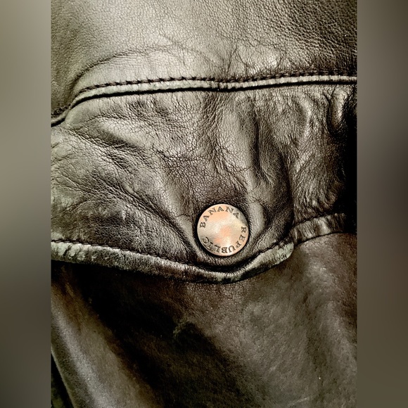VINTAGE BANANA REPUBLIC BLACK LEATHER MOTO JACKET (L) - Picture 5 of 6
